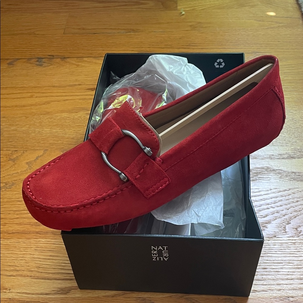 Women’s Naturalizer Red Suede Driving Shoe